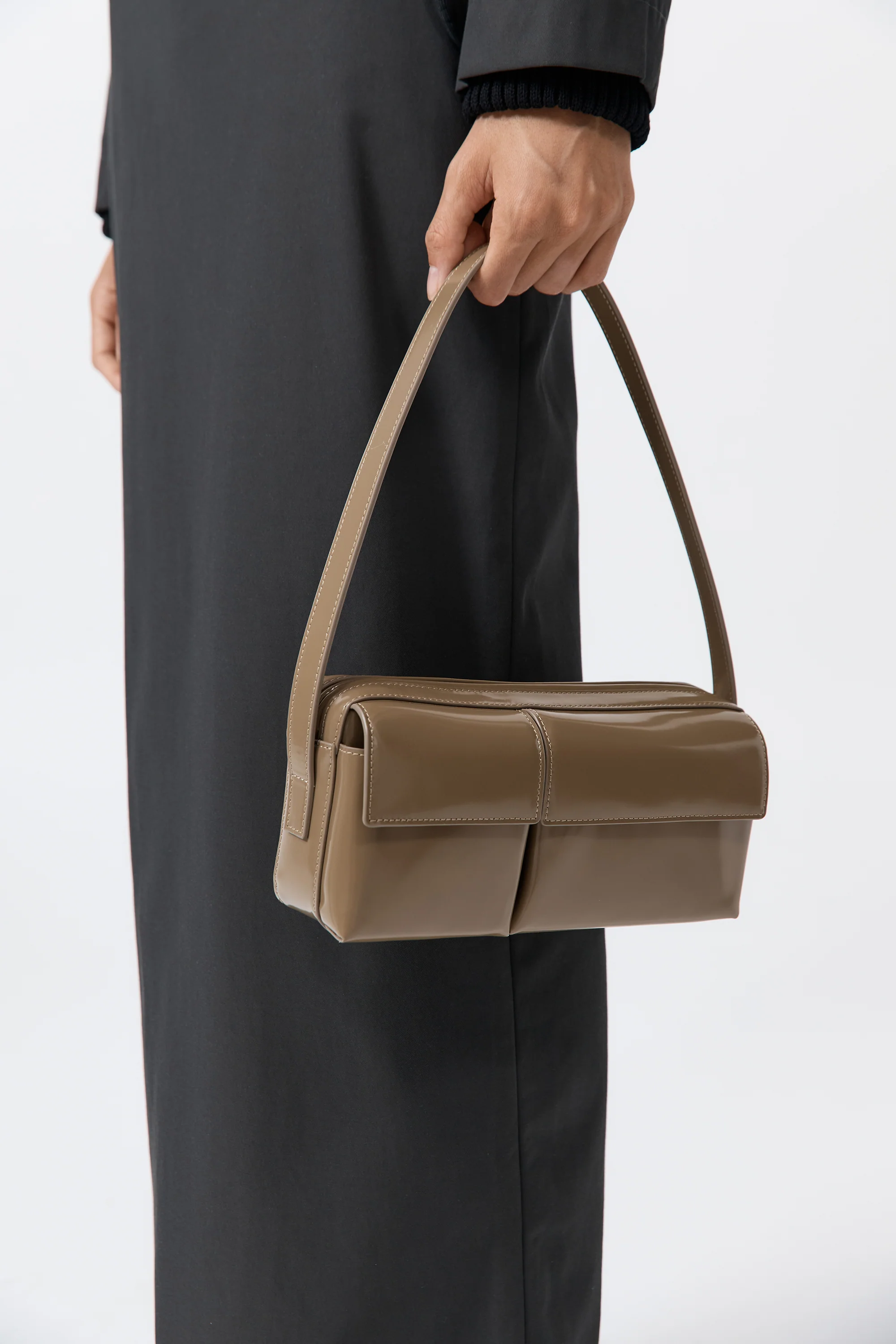 90s Utility Shoulder Bag - Oak