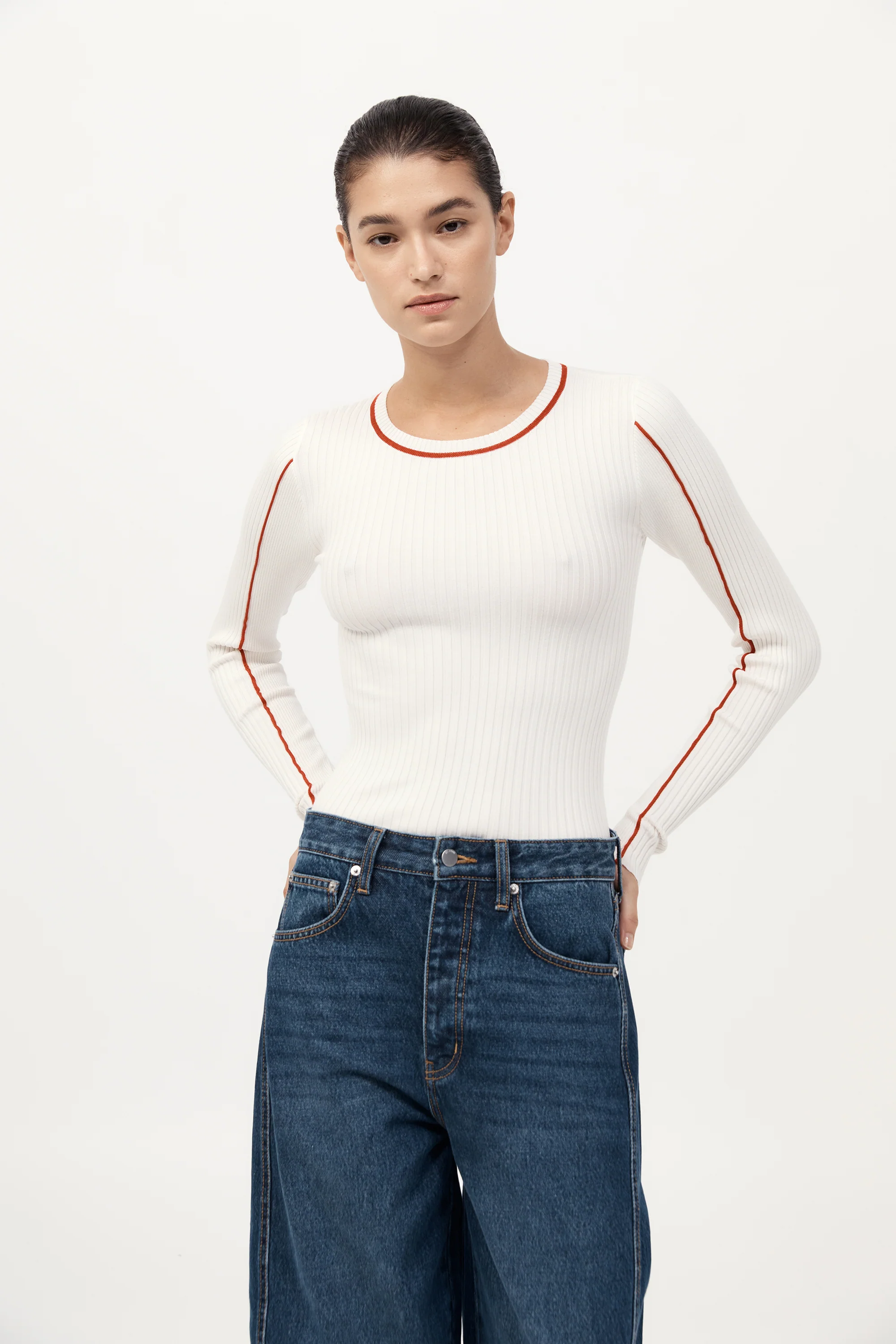 Fine Line Long Sleeve Top - Off White / Red