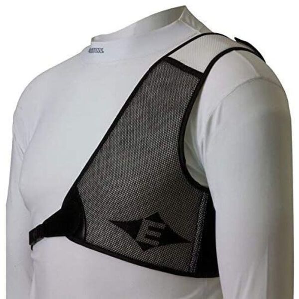 Easton Diamond Chestguard Medium / Black / Right Handed