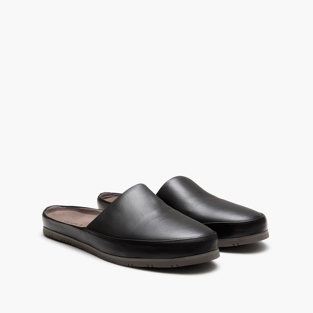 Fairmont Black Slippers