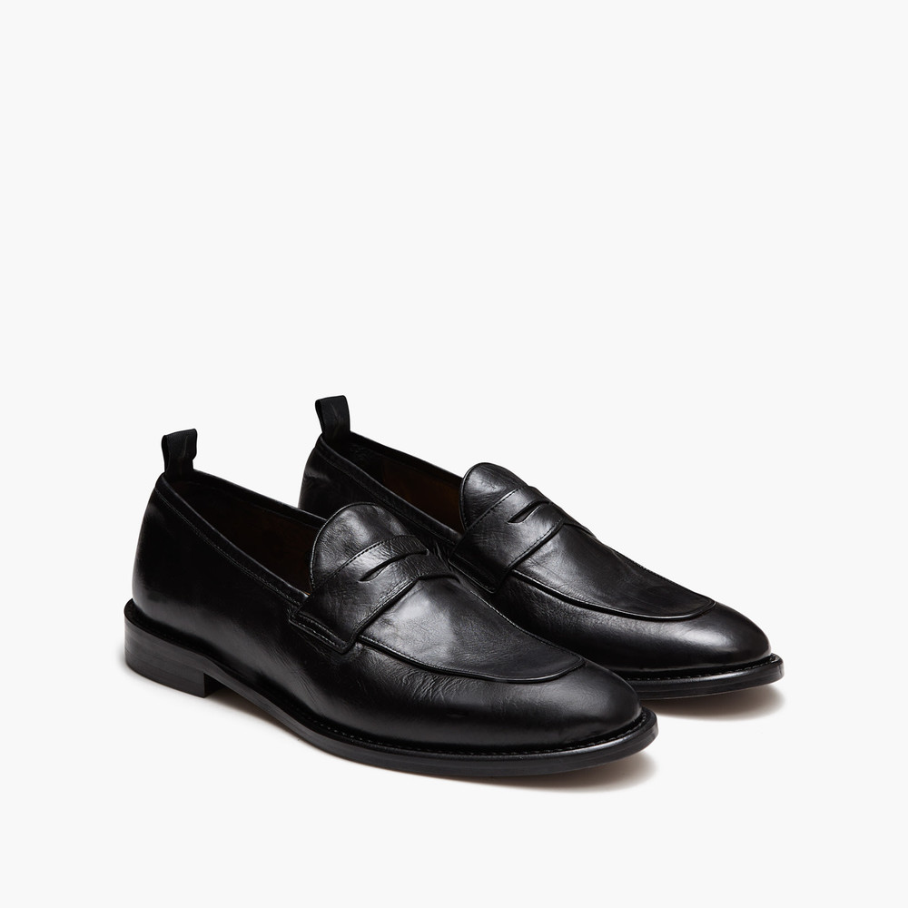 Kemp Black Loafers