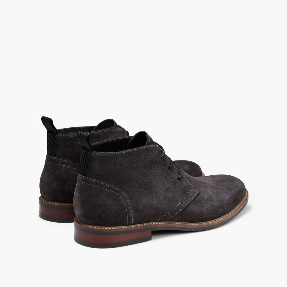 Melo Suede Charcoal Chukka Boots