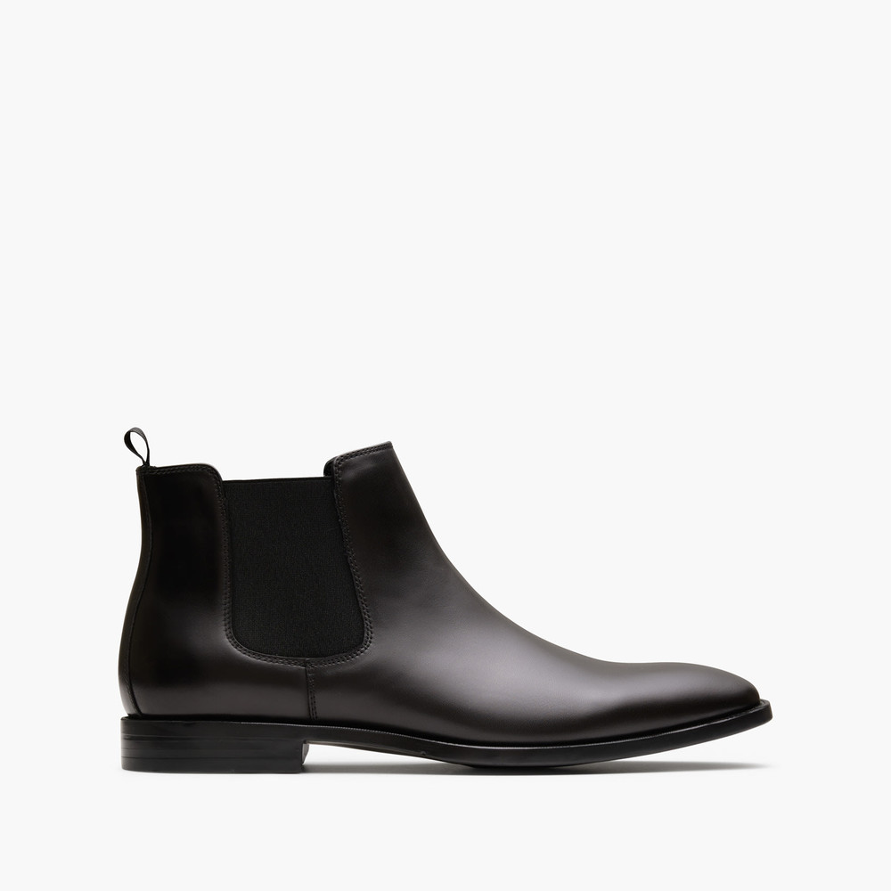 Artie Black Chelsea Boots