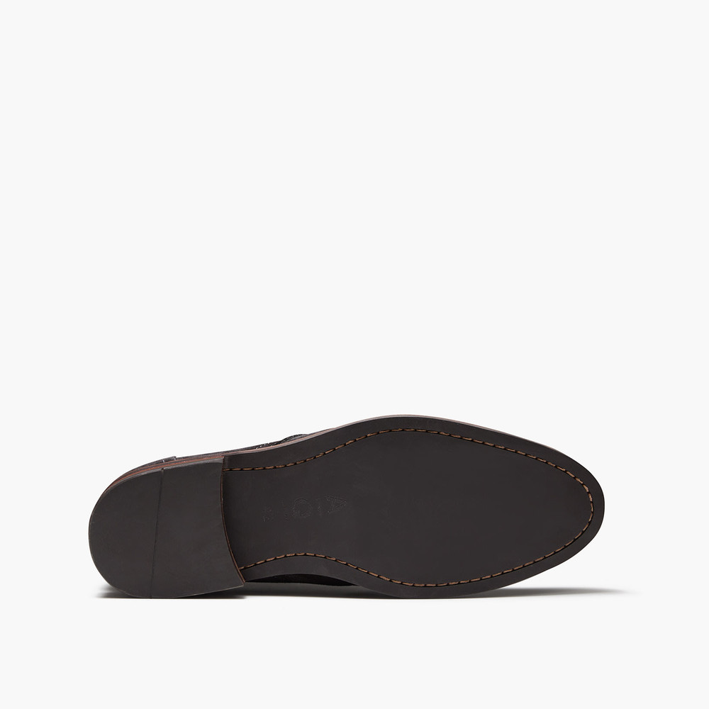 Melo Suede Charcoal Chukka Boots