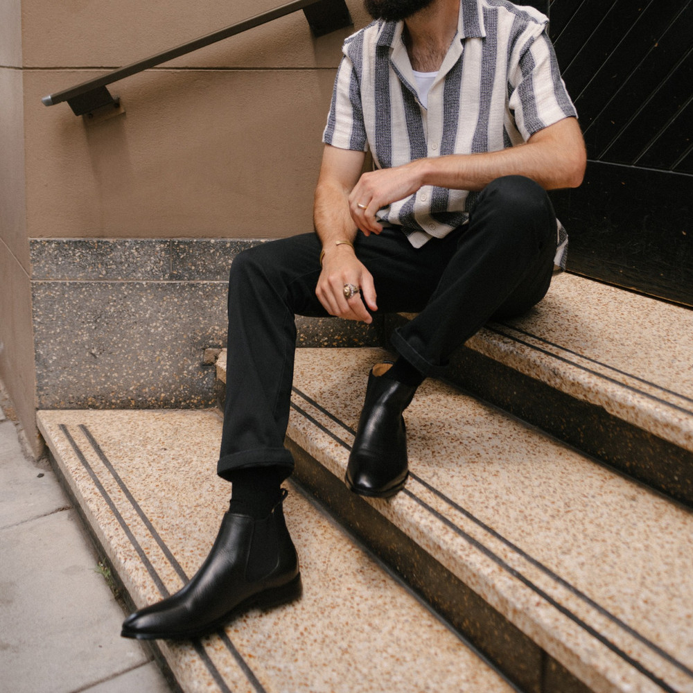 Dexter Black Chelsea Boots