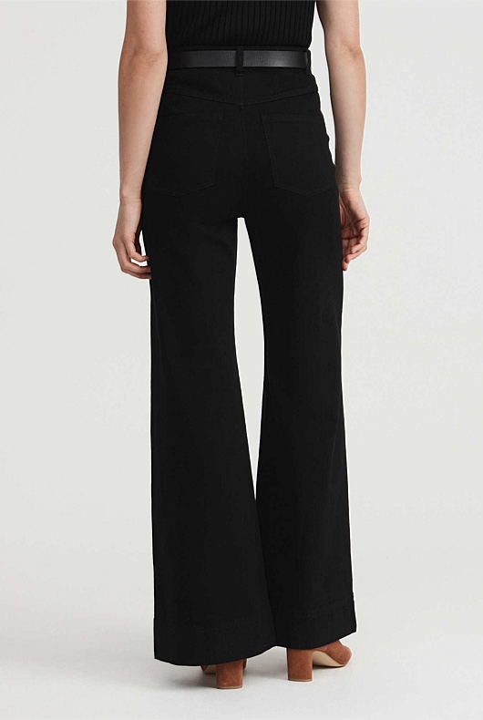 Pocket Detail Wide Leg Jean - Black