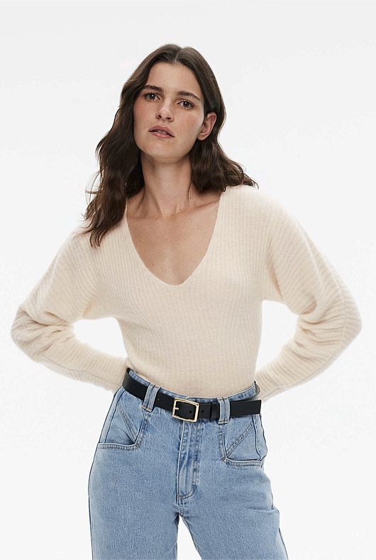 Alpaca Blend Rib V Neck Knit - Chalk