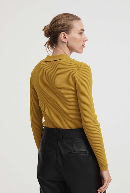 Crepe Collar Henley - Chartreuse
