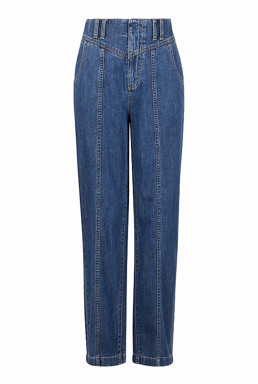 Yoke Front Tapered Jean - Indigo