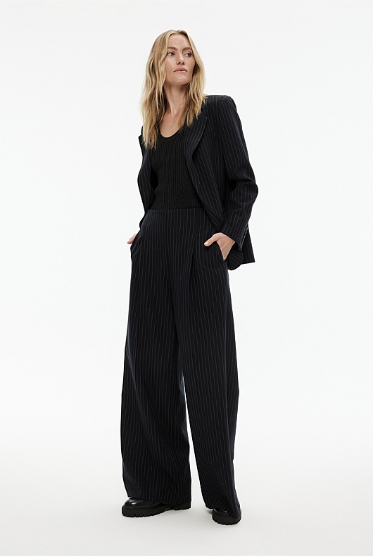 Scoop Neck Knit Tank - Black