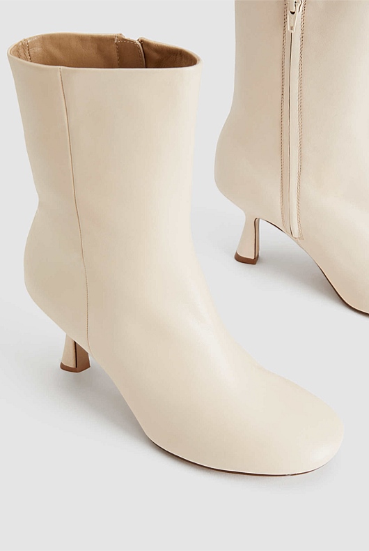 Leather Round Toe Heeled Boot - Calico