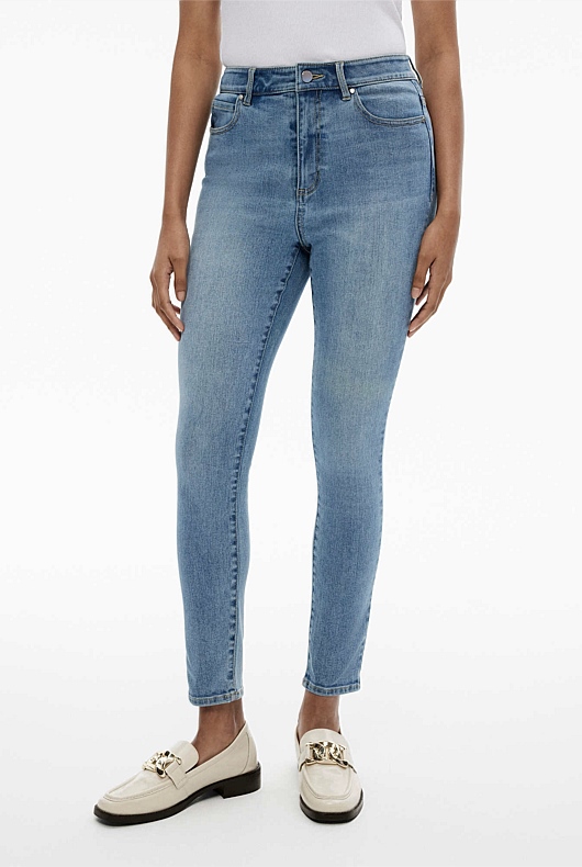 7/8 Skinny Jean - Vintage Wash Denim