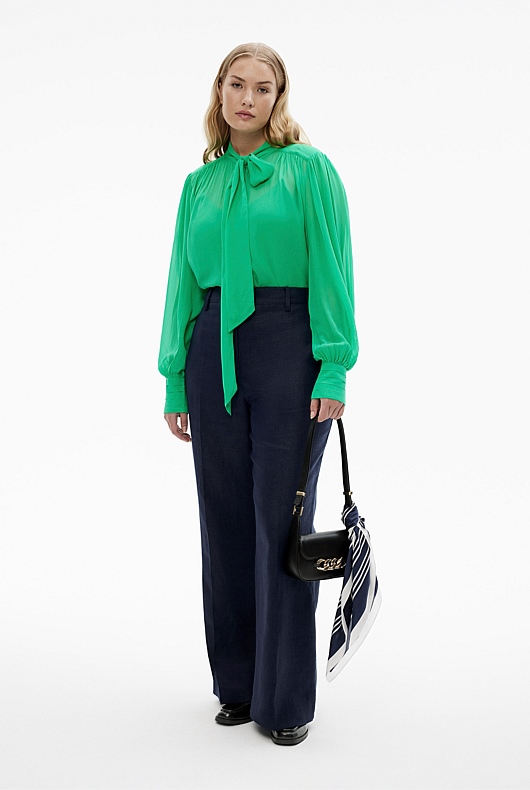 Georgette Pussybow Blouse - Leaf Green