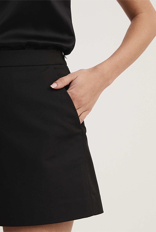 Structured Short - Black