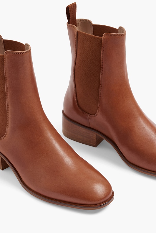 Leather Gusset Boot - Autumn Brown