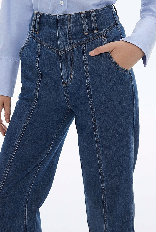 Yoke Front Tapered Jean - Indigo