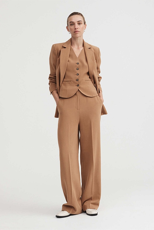 Classic Waistcoat - Camel