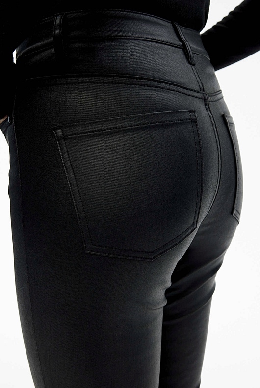 Coated 7/8 Skinny Jean - Black
