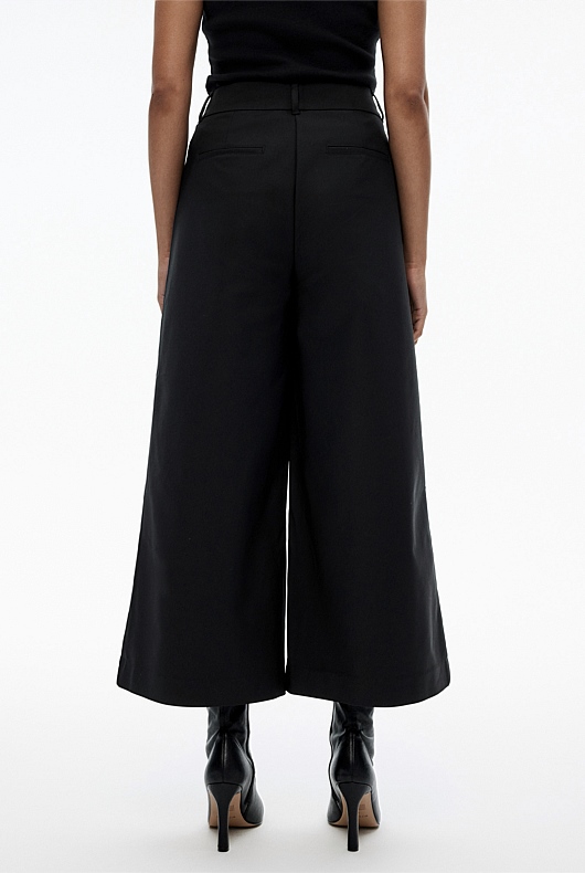 Structured Culotte - Black