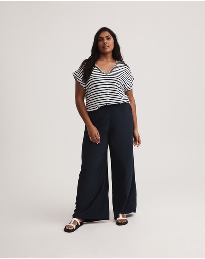 Witchery Linen V Neck Tee