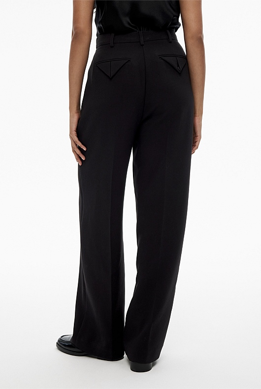 Classic Straight Leg Pant - Black