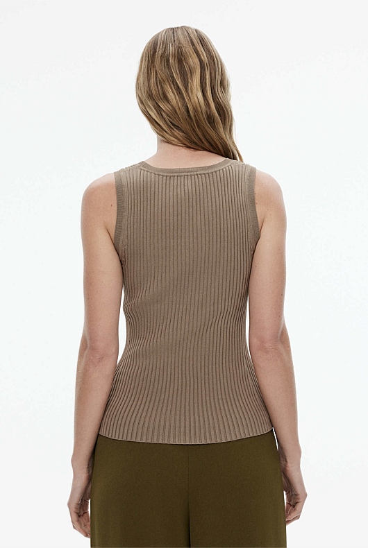 Scoop Neck Knit Tank - Washed Green