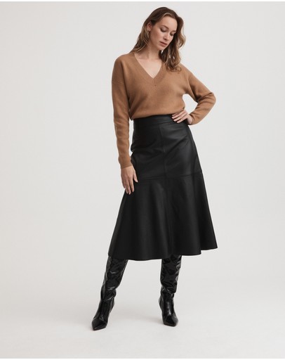 Witchery V Neck Double Faced Knit