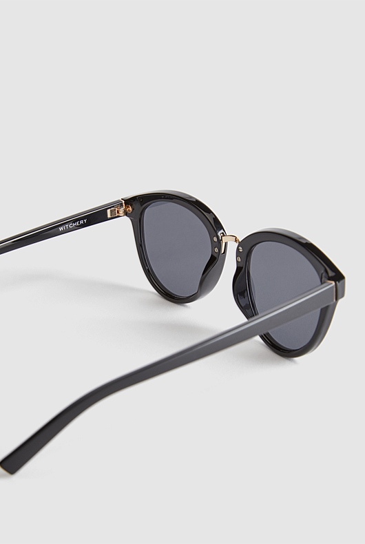 Maebel Sunglasses - Black
