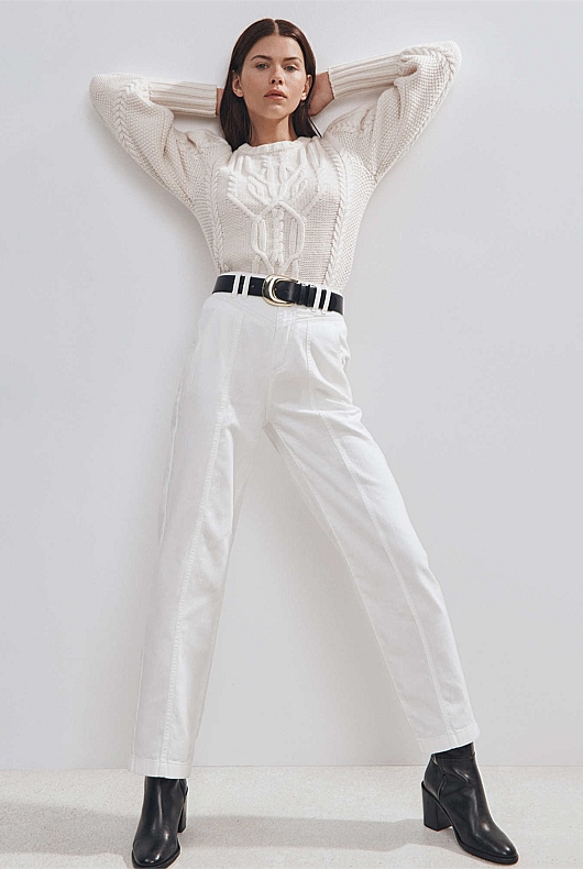 Yoke Front Tapered Jean - Parchment