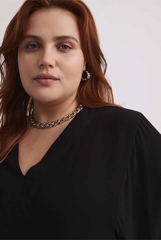 Kaftan V Neck Blouse - Black