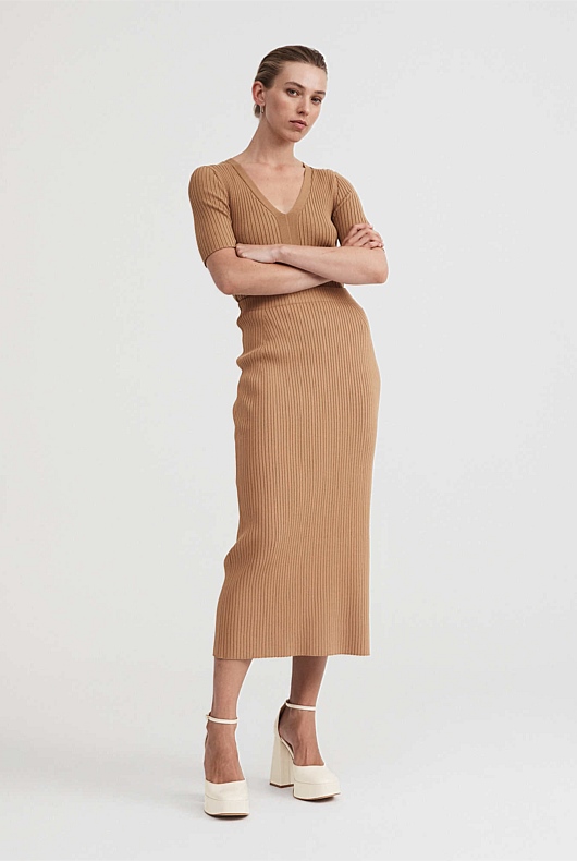 Rib V Neck Short Sleeve Knit - Camel