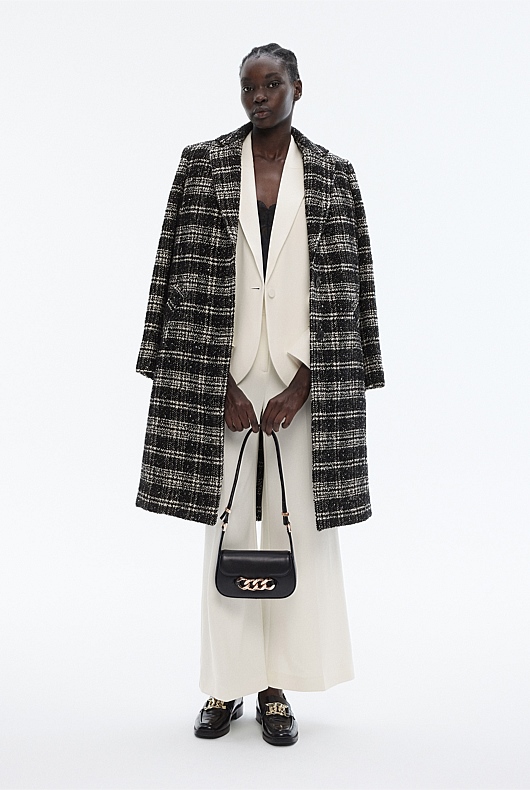 Chain Detail Leather Bag - Black