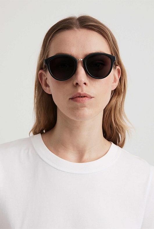 Maebel Sunglasses - Black