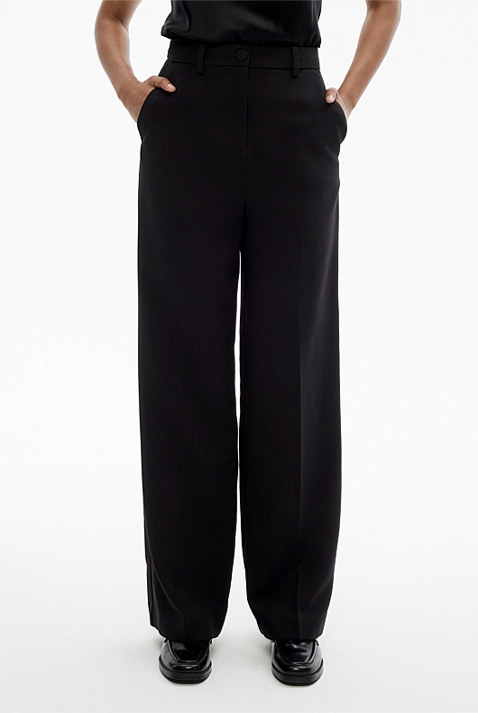 Classic Straight Leg Pant - Black