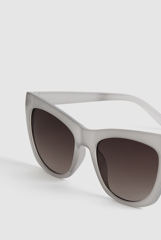 Olympia Sunglasses - Smoke