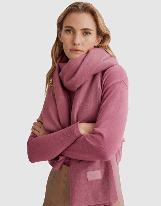 Country Road Woven Wool Scarf