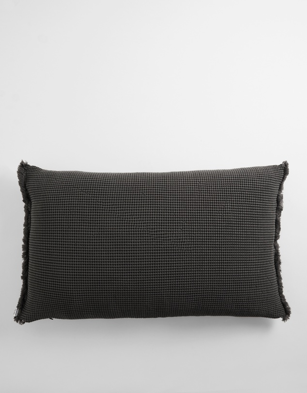 Country Road Taylor 40x60 Waffle Cushion