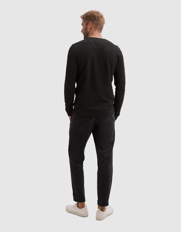 Country Road Long Sleeve Waffle Henley