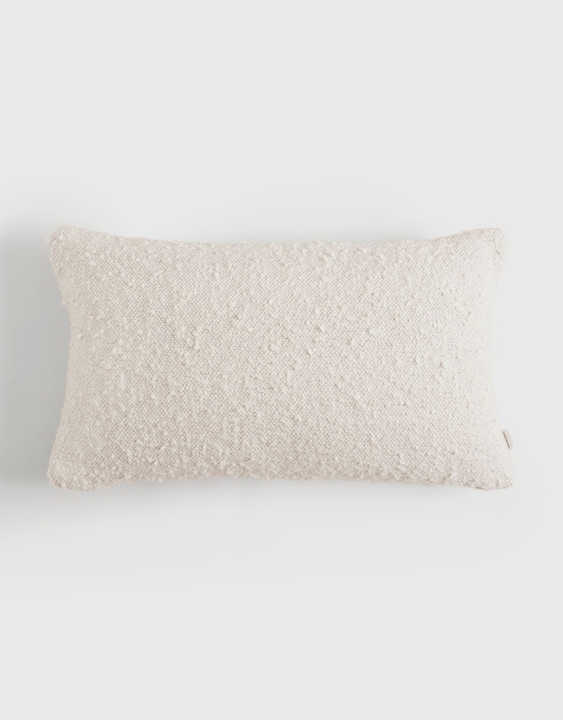 Country Road Floe 35x60 Boucle Cushion