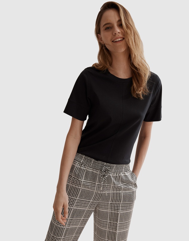 Country Road Structured Fashion T-Shirt