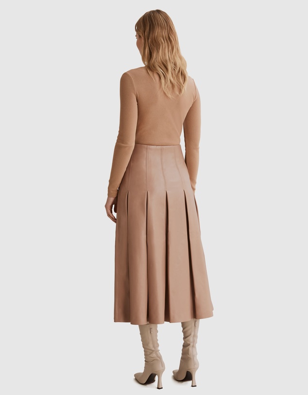 Country Road Deep V-neck Rib Long Sleeve Top