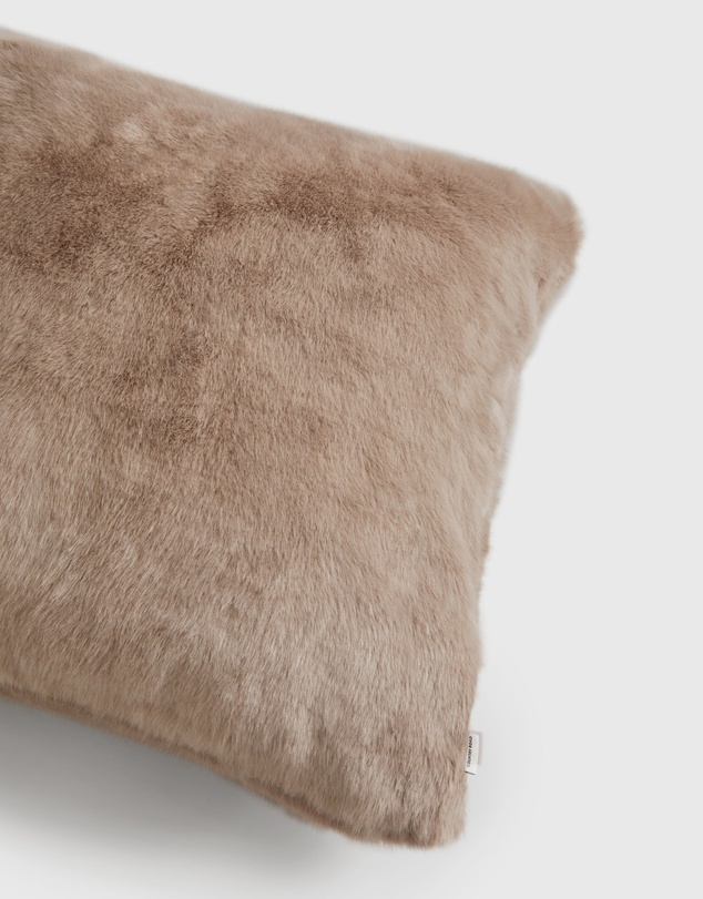 Country Road Loui Faux Fur 60x60 Cushion