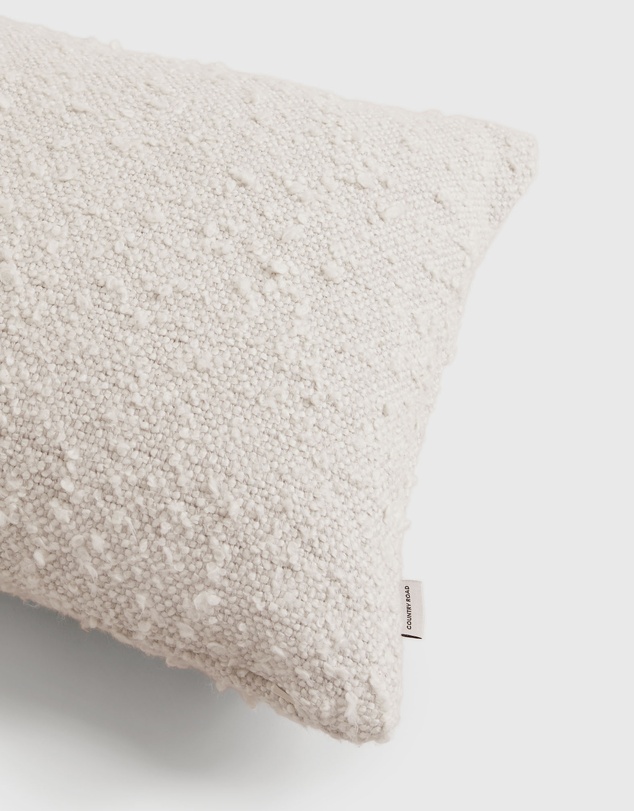 Country Road Floe 35x60 Boucle Cushion