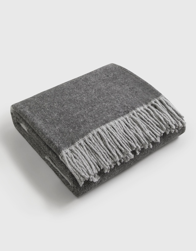 Country Road Recycled Cotton Modern Logo Throw