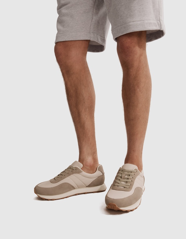 Country Road Track Sneaker