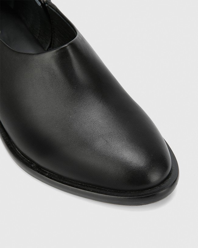 Wittner Fianna Black Nappa Leather Block Heel Bootie