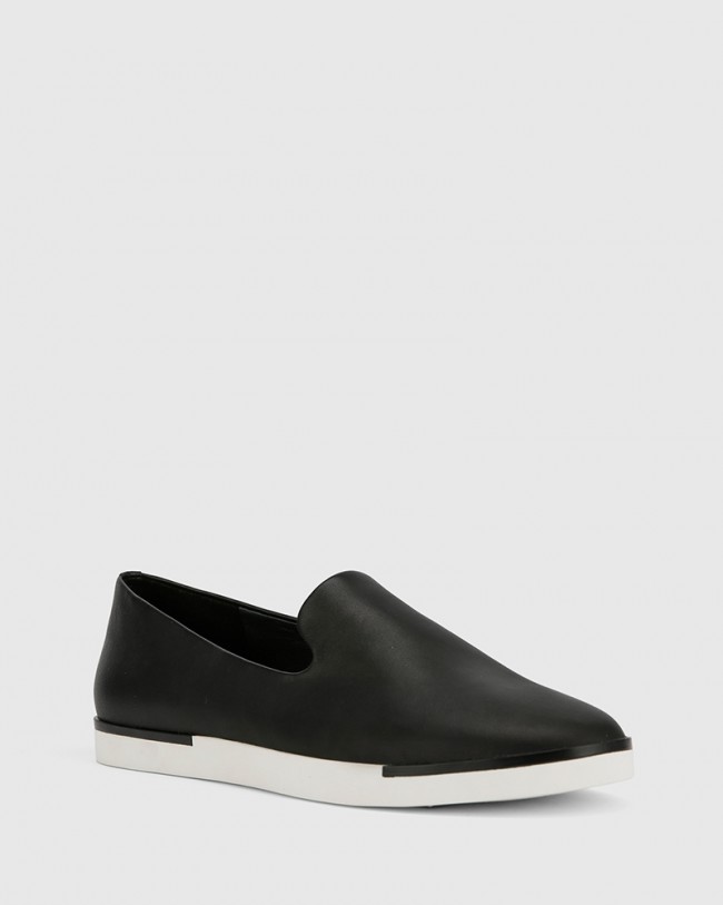 Wittner Adrian Black Leather Loafer