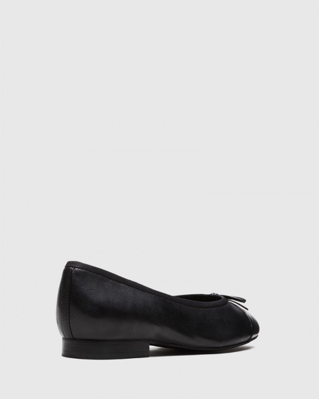 Wittner Annie Black Leather Toe Cap Detail Ballet Flat