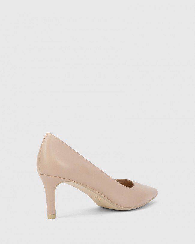 Wittner Delores Nude Leather Pointed Toe Kitten Heel