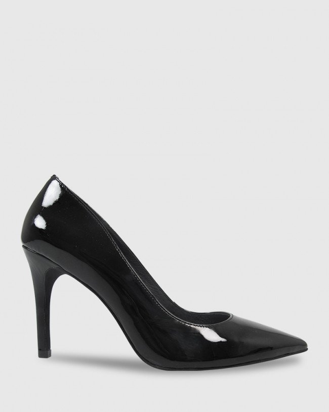 Wittner Harman Black Patent Pointed Toe Stiletto Heel